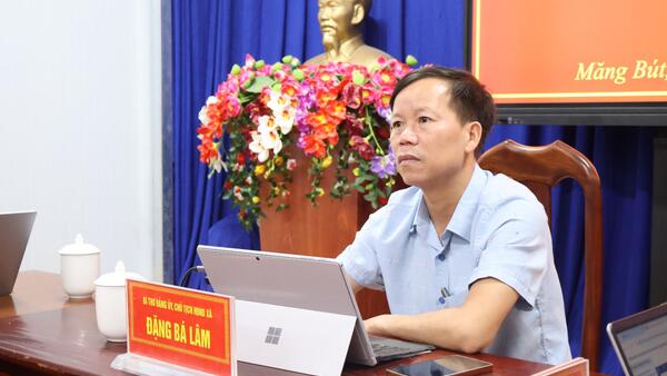 Xã Măng Bút tham gia Hội nghị toàn quốc nghiên cứu, học tập, quán triệt Nghị quyết Trung ương 4 khóa XIV